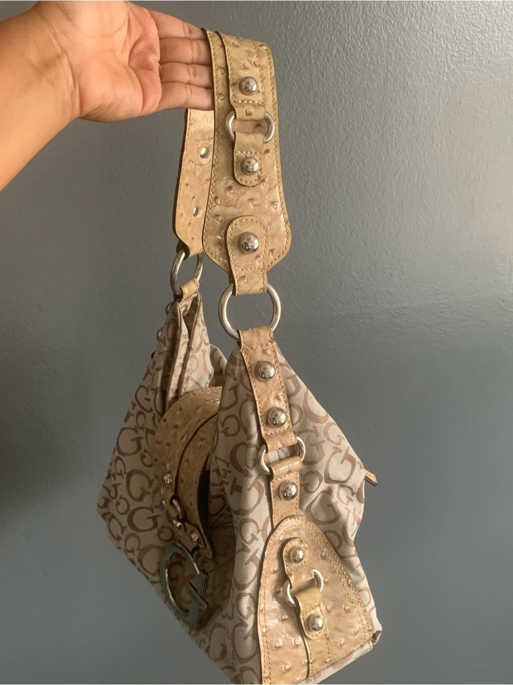 Guess Beige Monogram Shoulder Bag with Tan Trim and Silver G Logo - Picture 3 of 7